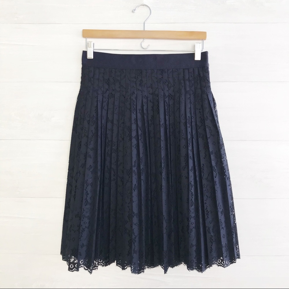 Ann Taylor Navy Lace Pleated A-Line Skirt